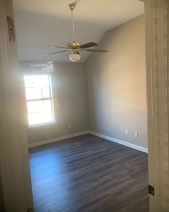 1st image of 217 Cotton Creek Cv