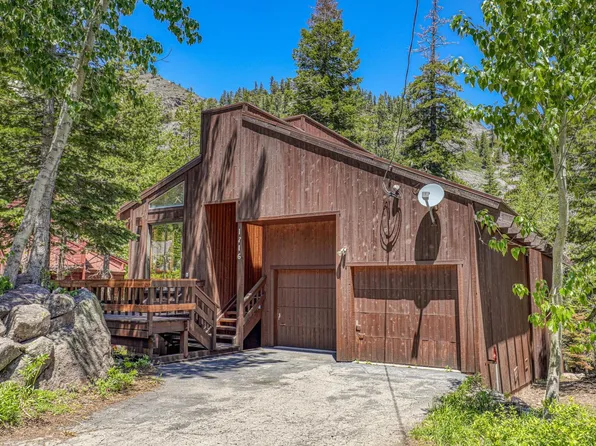 1716 Trapper Pl, Alpine Meadows, CA 96146
