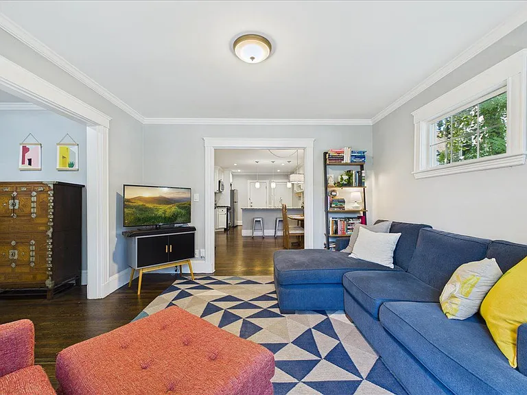 53 Torrey St #1 — Photo 6