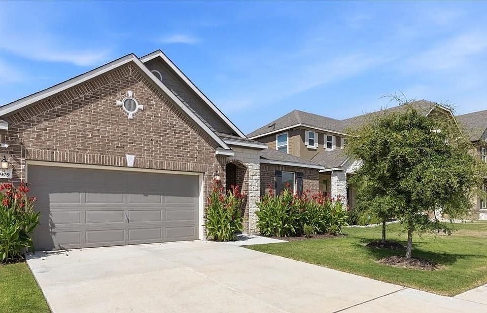 1st image of 6909 Daniel Ranch Dr