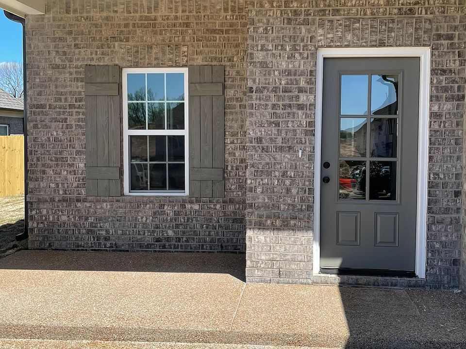 2nd image of 8834 Erin Banks Dr