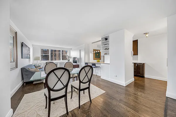 Sold by Compass | media 5