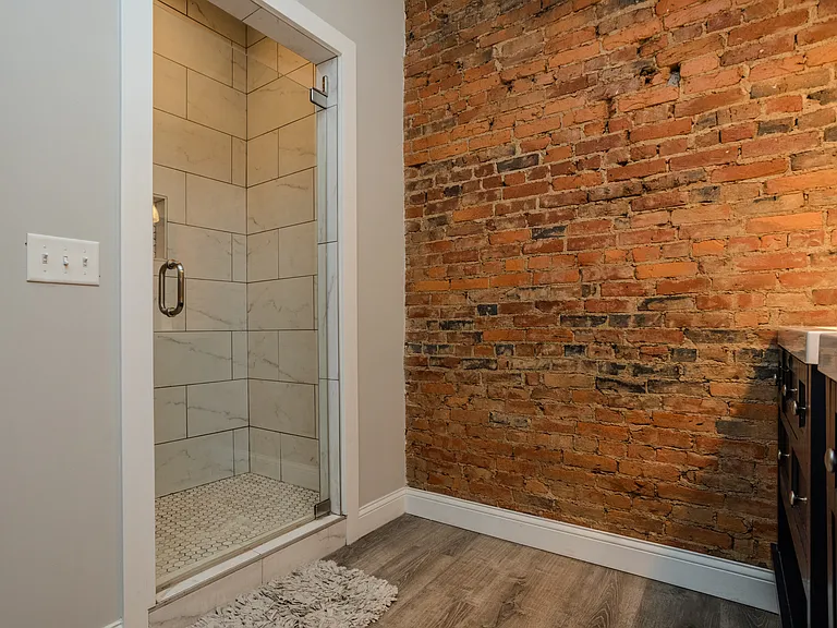 627 Main St #3 — Photo 25
