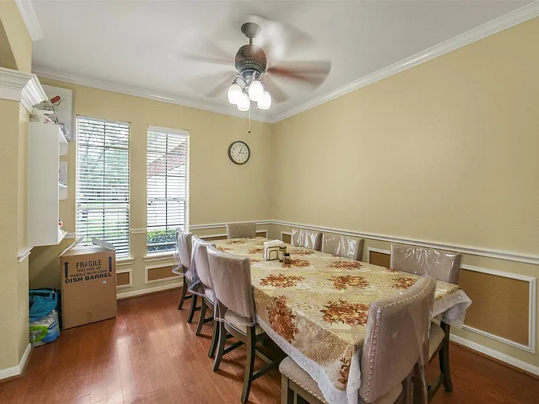 22554 Bristolwood Ct — Photo 20