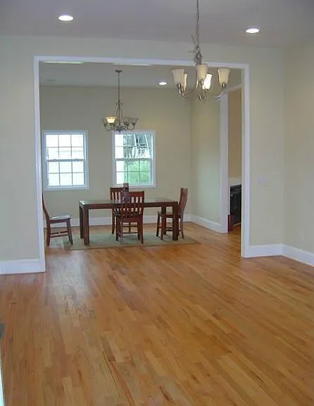 1510 Roberts Dr SE — Photo 19