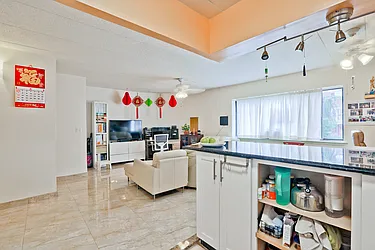 Sold by Winzone Realty Inc