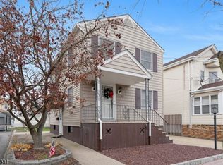 144 Lincoln Ave, Totowa, NJ