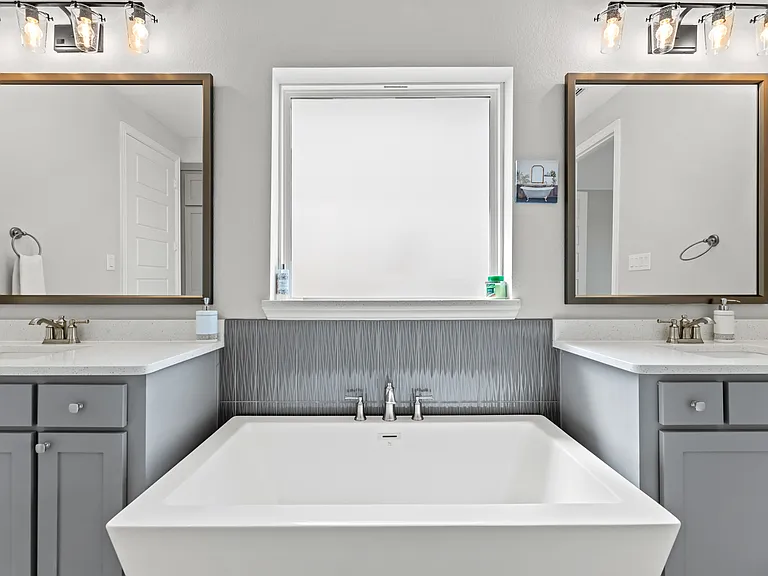 10609 Grayhead Dr — Photo 14