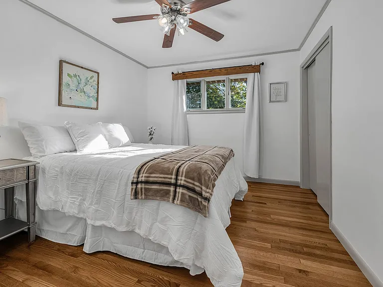 106 Litton Hts — Photo 35