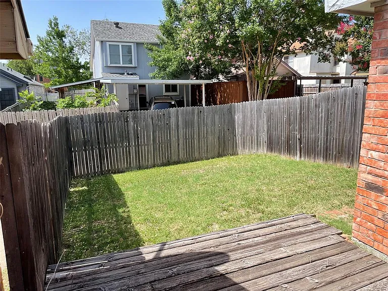 1330 Overlook Dr — Photo 27