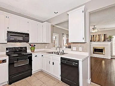 3rd image of 10504 Preston Vineyard Dr
