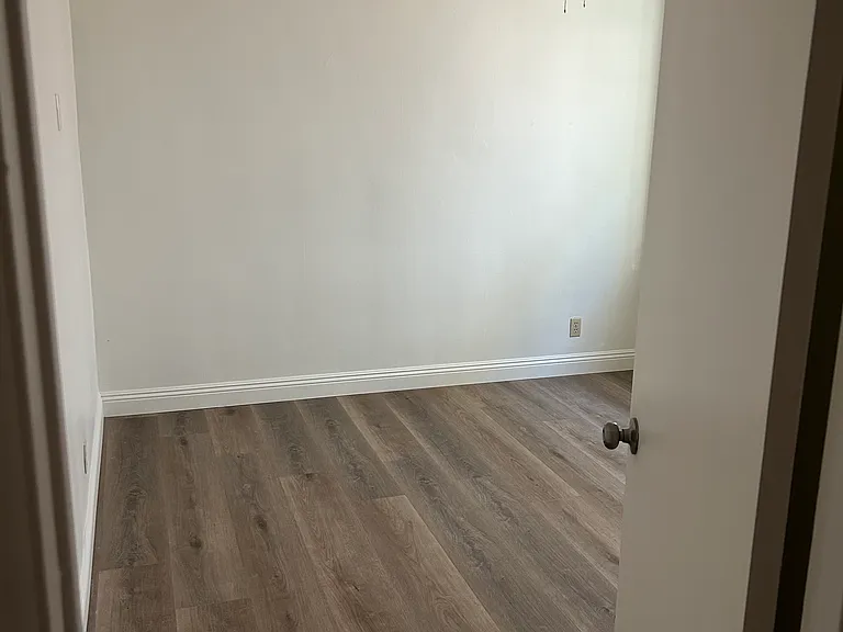 5716 Laurel Canyon Blvd #3 — Photo 6