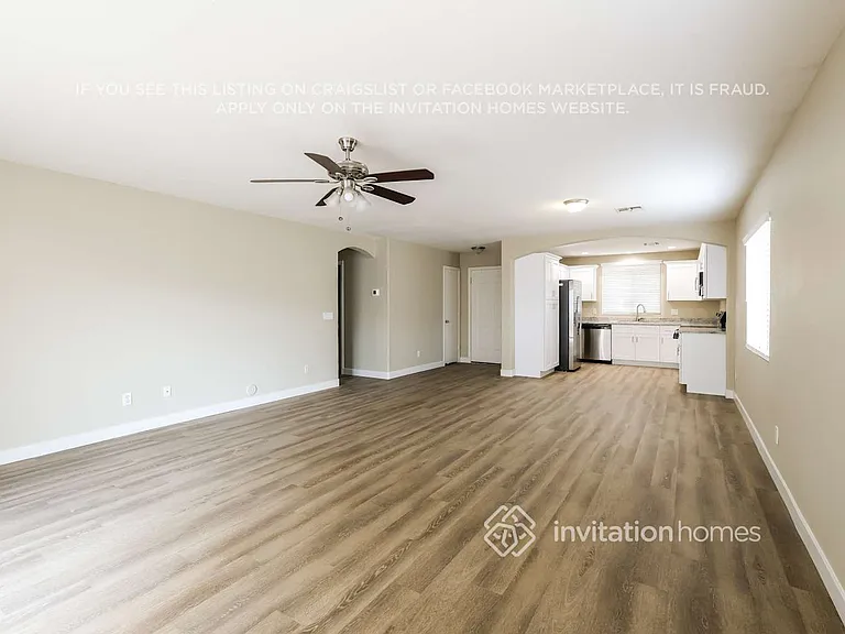 2419 S 84th Gln — Photo 7