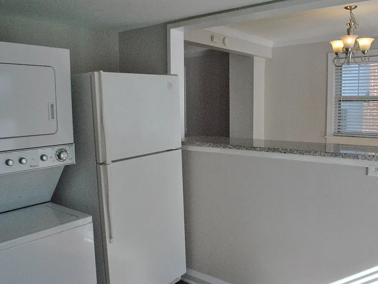 1038 Nichols Dr — Photo 18