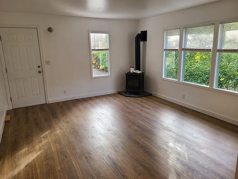 530 Jensen Aly #A — Photo 5