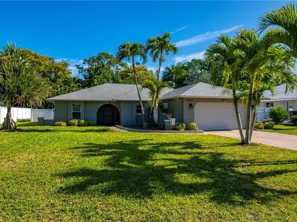 3584 Cartwright CT, BONITA SPRINGS, FL 34134