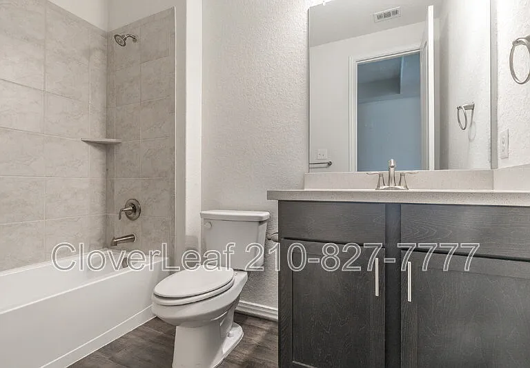 1322 Cool River Ct — Photo 23
