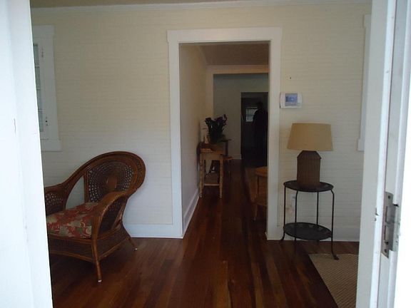 4th image of 40 S Swinton Ave