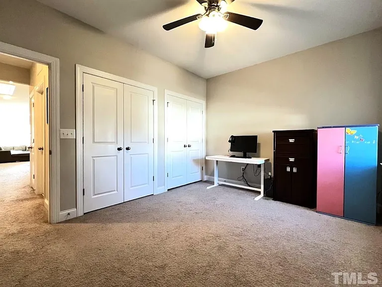 917 Haybeck Ln — Photo 18