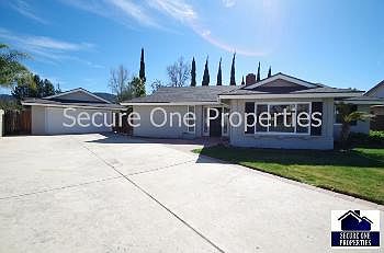 1st image of 2660 Lander Ct