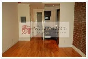 300 E 55th St APT 2C photo 1
