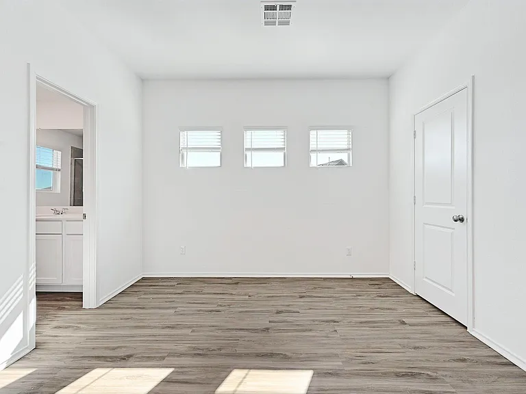 139 Rioja Garage Apartment #GARAGE — Photo 13
