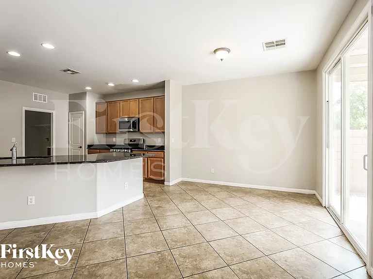 6217 Escapa Ct — Photo 7