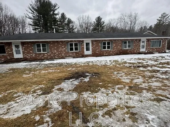 41 Millers Corners Rd #B, Averill Park, NY 12018