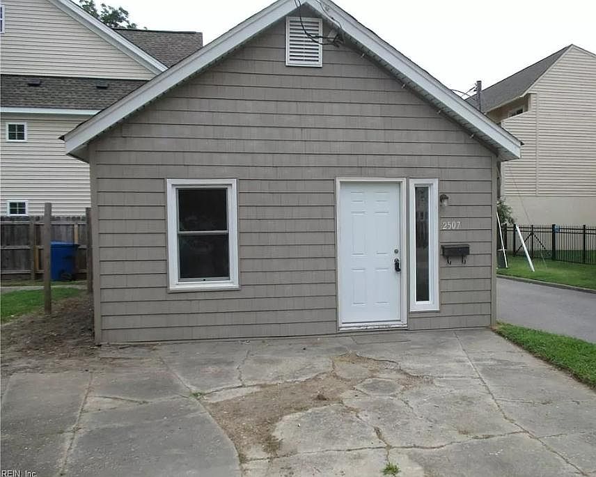 1st image of 2507 Arctic Ave