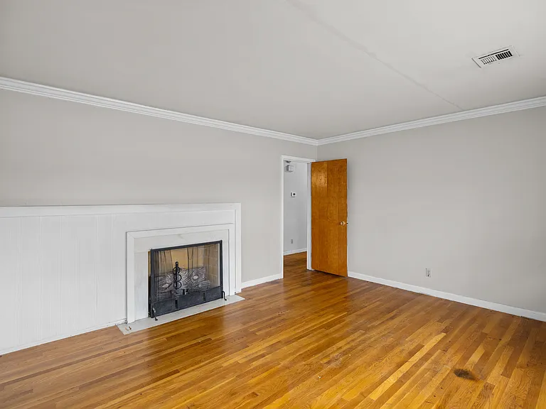 3932 Meredith Dr — Photo 18