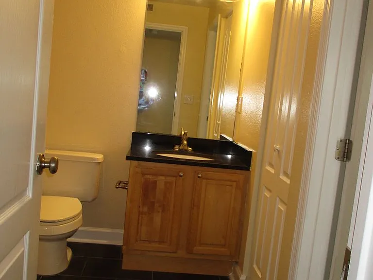2065 Dixie Belle Dr #N — Photo 12