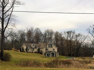 2665 Enon Rd, Enon Valley, PA 16120