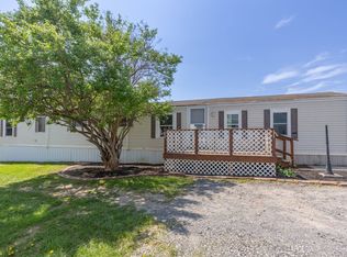 126 Fabric Dr, Bunker Hill, WV 25413