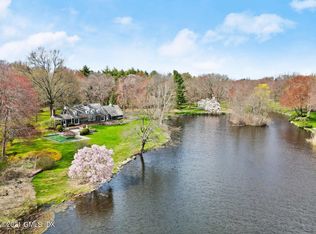 34 Buckfield Ln, Greenwich, CT 06831