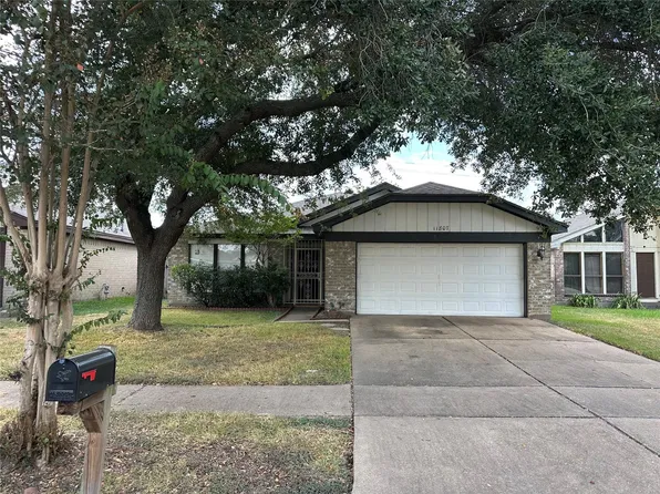 11807 Acadian Dr, Houston, TX 77099