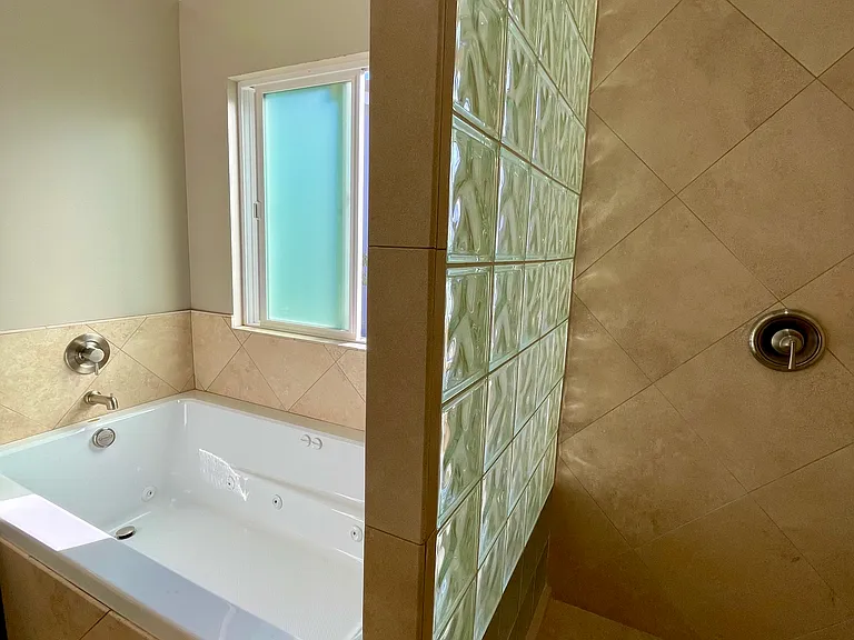 26330 Delos Dr — Photo 41