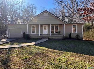 298 Golfview Dr NE, Arab, AL 35016