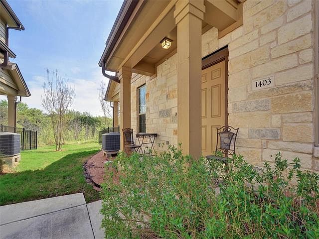 1st image of 1310 Parmer Ln #14B