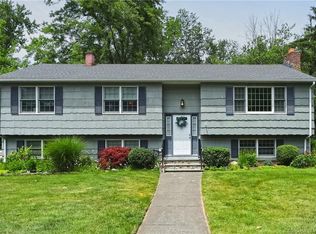 30 Carmen Rd, Milford, CT 06460