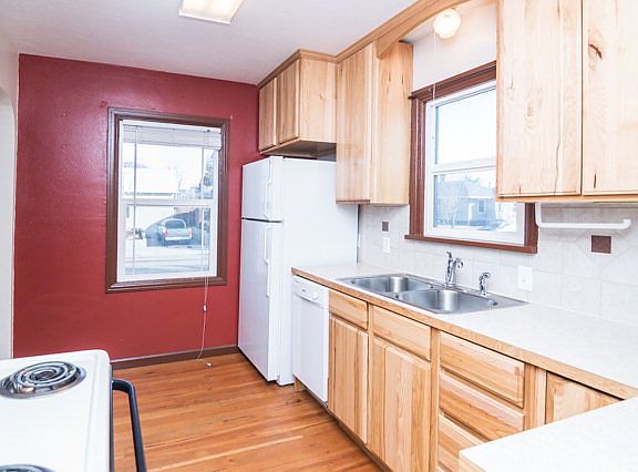 5th image of 538 10th St