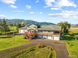 258 N Welcome Slough Rd, Cathlamet, WA 98612