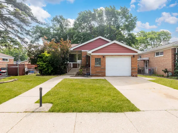 8841 Tulley Ave, Oak Lawn, IL 60453