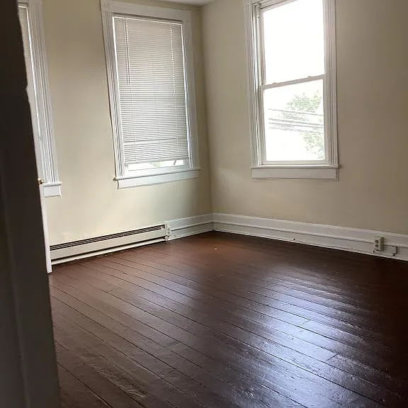 2511 Beech Ave — Photo 4