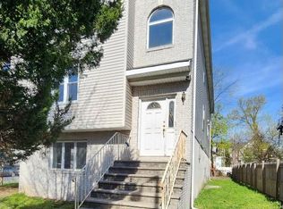 120 Chestnut St APT 2, East Orange, NJ 07018