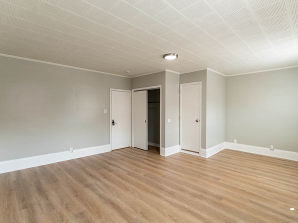63 W Main St #14