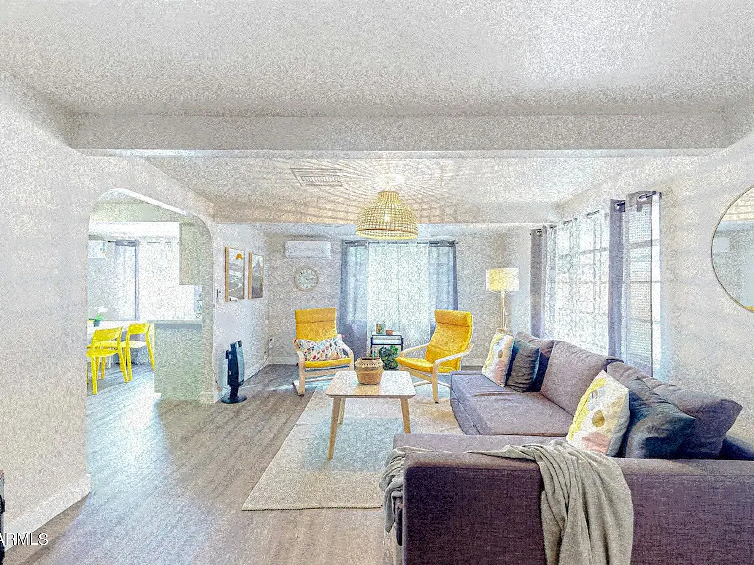 2 bed, 1.0 bath, 1058 sqft, $1,625 — Photo 2
