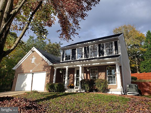 2nd image of 4767 Pearson Dr