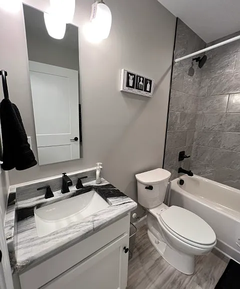 Adam Street Apartments — Photo 30
