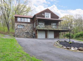 16 Oskar Drive, Mahopac, NY 10541