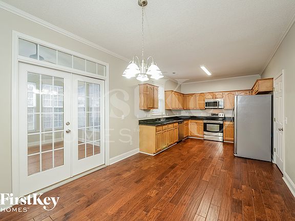 5th image of 6052 Glen Way Dr